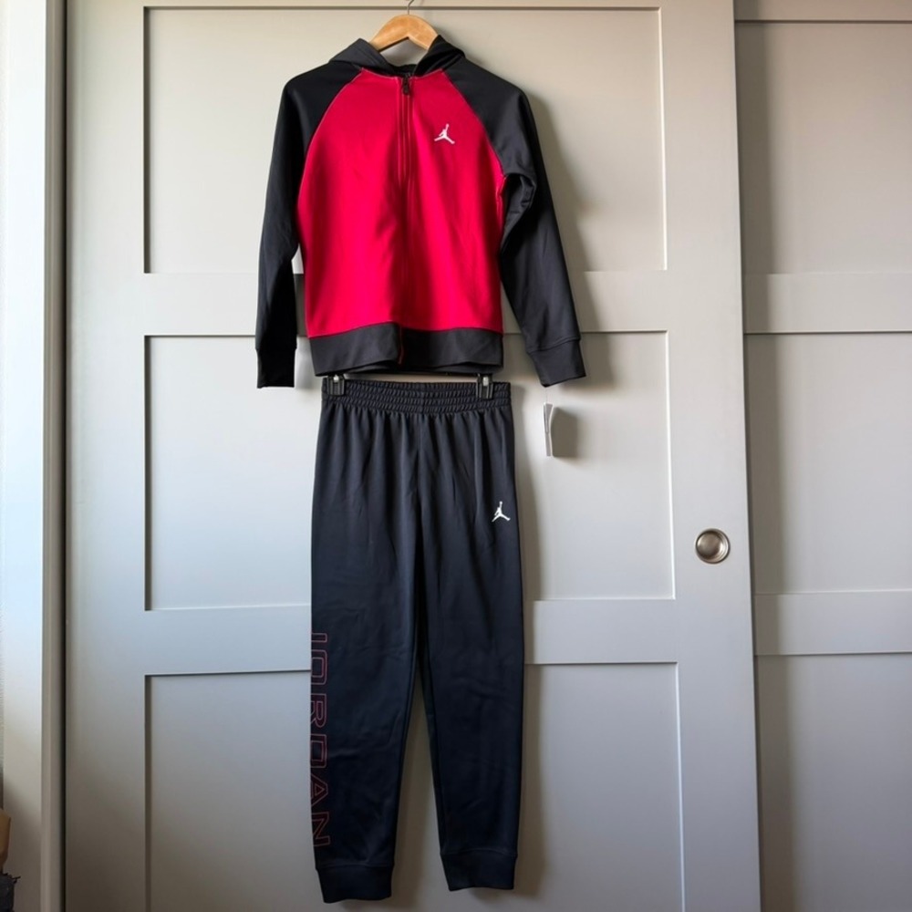 Nike Air Jordan Tracksuit 2-Piece Set Kids Sz 12Y Red Black Zip Hoodie Joggers